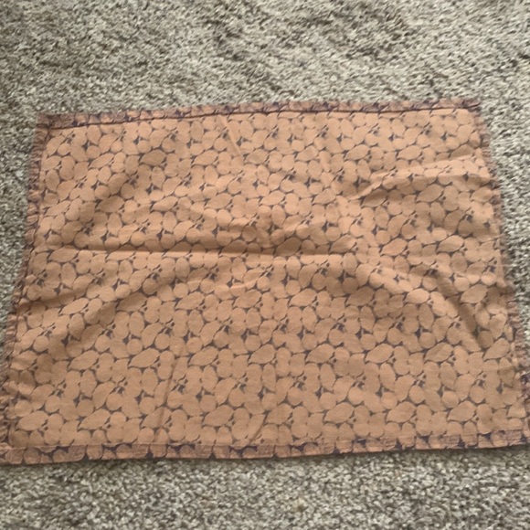 12 Fall small cotton napkins. Leaf pattern. Green, red, purple and brown. - Picture 9 of 9